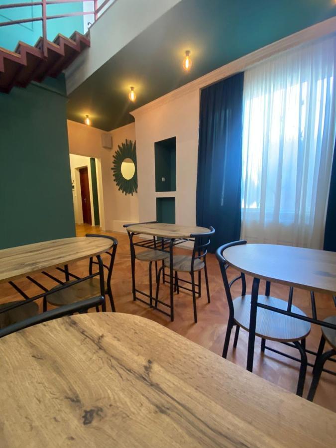 Mose Art Hotel Тбилиси Экстерьер фото