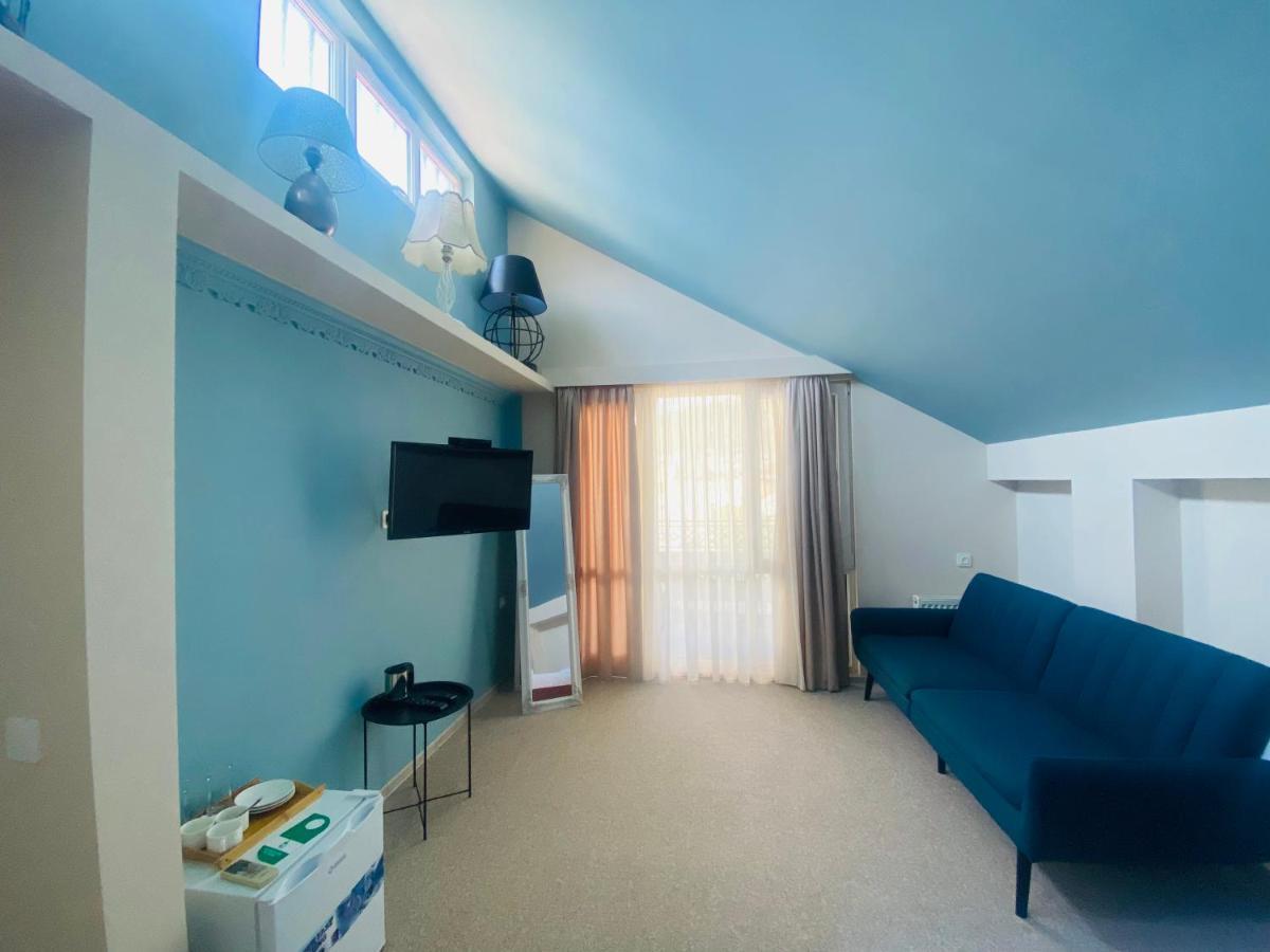 Mose Art Hotel Тбилиси Экстерьер фото